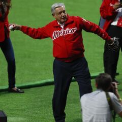 El gobierno de AMLO ha gastado mil millones de pesos en béisbol y boxeo