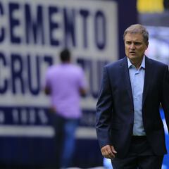 Diego Aguirre es destituido como técnico de Cruz Azul