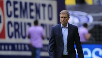 Diego Aguirre es destituido como técnico de Cruz Azul