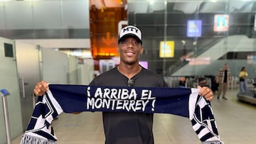 Martial ilusiona a todo Monterrey con sus primeras palabras como Rayado