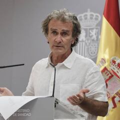 "Hay personas que se montan en los aviones para llegar a España ya con sintomatología"