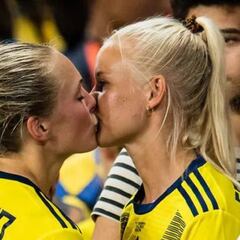 Harder: "La homosexualidad se acepta en el fútbol femenino y no en el masculino"