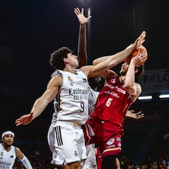 Procida enseña la manita