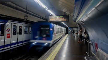 Un tren entrando en la estación de Antón Martín de Metro, a 25 de febrero de 2024, en Madrid (España).
25 FEBRERO 2024;METRO;VIAJEROS;RECURSOS;GENTE;TREN;VAGÓN
Ricardo Rubio / Europa Press
25/02/2024