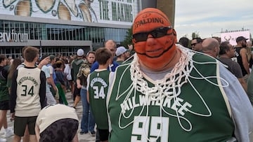 Locura con los Bucks de Antetokounmpo en Milwaukee