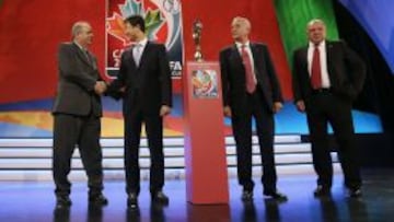 EL GRUPO. Los t&eacute;cnicos del Grupo E: Brasil, Corea, Espa&ntilde;a y C. Rica.
 