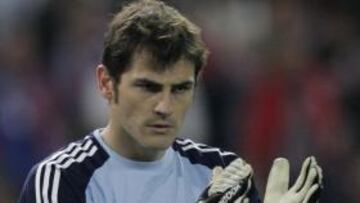 Casillas pide "educación" con Cristiano y Mourinho