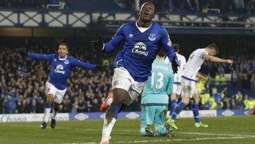 Lukaku celebra un gol con el Everton. 