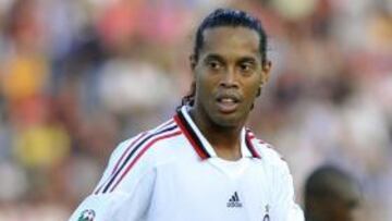 Ronaldinho podría ir al Benfica, según el 'Corriere dello Sport'