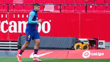 Araújo, baja ante el PSG