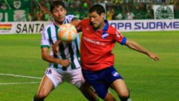 El central, Ronald Raldes es el capitán del equipo