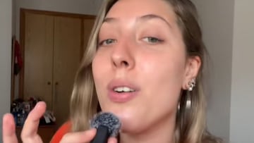 Una uruguaya que vive en España hace un gesto de cortesía típico de su país a una embarazada y hace el gran ridículo