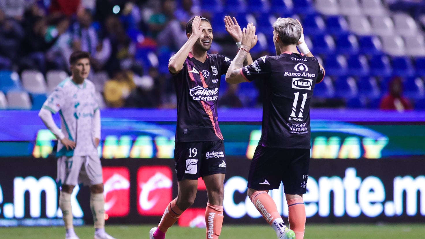 Ricardo Marín se viste de héroe con Puebla Ricardo Marín se viste de héroe con Puebla