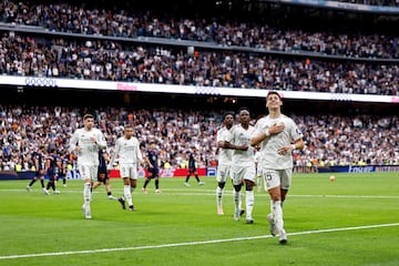 Gler celebra el gol que inaugur el marcador en el Bernabu.