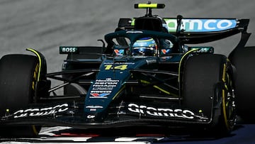 Fernando Alonso (Aston Martin AMR25). Spielberg, Austria. F1 2025.