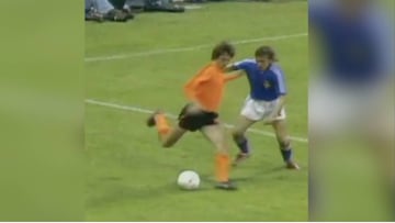 Uno de los mejores regates de los Mundiales cumple 45 años: ¿recuerdas lo que hizo Cruyff?