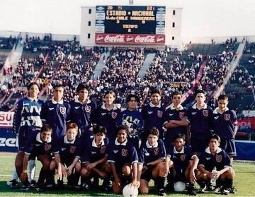 "Estando en Colo Colo o en otro club siempre alucinaba con la hinchada de la U", decía el lateral de los azules en su llegada al club. Hoy cumple su sueño de niño. 

