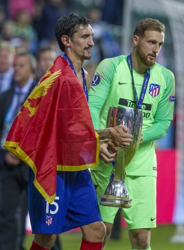 El 15 de agosto de 2018 el Atlético se proclamó campeón de la Supercopa de Europa. El conjunto de Simeone derrotó por 2-4 al Real Madrid, encuentro que necesitó de una prórroga, y se tomó la revancha de las derrotas de Champions. Diego Costa, en dos ocasiones, Saúl y Koke marcaron para el Atlético. Benzema y Ramos, de penalti, para el Real Madrid. Esa noche el Atlético formó con: Oblak; Juanfran, Savic, Godín, Lucas; Rodri (Vitolo, 70'), Saúl, Koke, Lemar (Thomas, 90'); Griezmann (Correa, 56') y Costa (Giménez, 108').