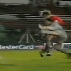 El gol de Rozental con la '10' de Independiente ante Palmeiras