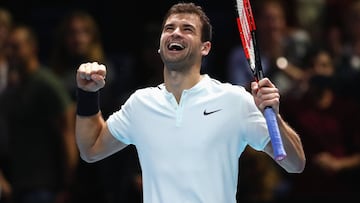 Dimitrov golpea primero ante Thiem en el grupo de Nadal