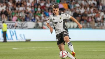 Morante comandará la medular del Burgos en El Sardinero.