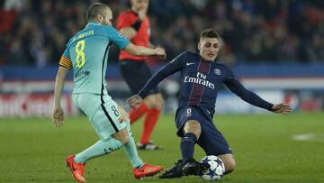 Football Soccer - Paris St Germain v Barcelona - UEFA Champions League Round of 16 First Leg - Parc Des Princes, Paris, France - 14/2/17 Paris Saint-Germain&#039;s Marco Verratti in action with Barcelona&#039;s Andres Iniesta  Reuters / Benoit Tessier LivepicCODE: X01095