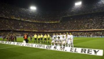 Bar&ccedil;a y Madrid. en la final de Copa de 2011.