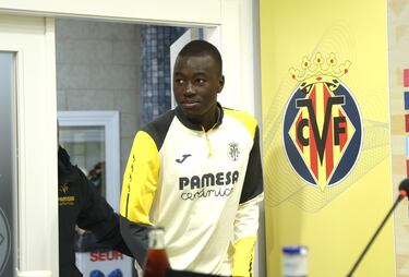 Pape Gueye: “Queremos estar en la Champions”