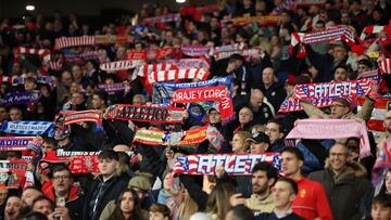 Aficionados del Atlético de Madrid en el estadio Cívitas Metropolitano.
