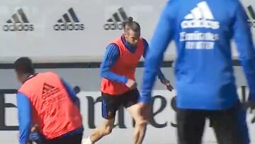 No cuenta para Ancelotti pero marca golazos en el entreno: Gareth Bale y su zurda de oro