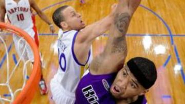 <b>ESTRELLAS. </b>Cousins, con calcetines multicolor, brilló entre los novatos; y Bieber, entre las celebridades.