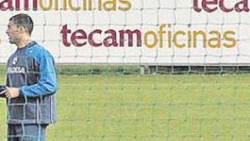 <b>DELANTERA INÉDITA. </b>Caparrós nunca ha puesto de inicio a Arizmendi y Diego Tristán como pareja de ataque.