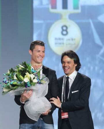 Cristiano recibe el premio 'Globe Soccer'