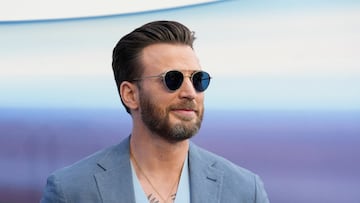 Cast member Chris Evans poses for a photo, as he arrives for the UK premiere of 'Lightyear' in London, Britain June 13, 2022. REUTERS/Maja Smiejkowska