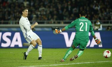 Maradona: "Di Laurentiis would sell his own wife..."