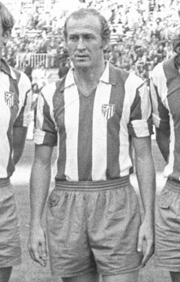 El centrocampista espa?ol jug con el Bar?a desde 1969 hasta 1977 y visti la camiseta del Atltico de Madrid desde 1977 hasta 1980. Jug un total de 77 partidos como rojiblanco habiendo marcado 18 goles. 