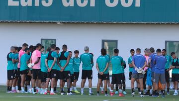 La plantilla del Betis, en un entrenamiento.