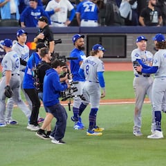 How much money do the players get for winning the 2025 MLB World Series?