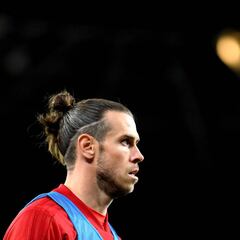 Real Madrid: Gareth Bale mystery - training apart, no medical report...