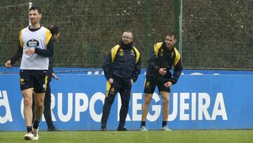 Entrenamiento Deportivo de La Coruña. barbero con medico