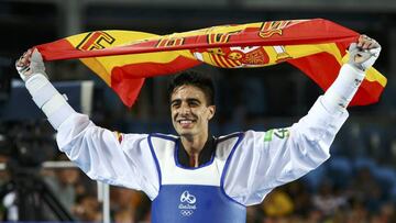 Joel Gonz¨¢lez no se va de vac¨ªo: bronce para olvidar el dolor