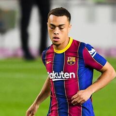 Sergiño Dest se coloca entre los 13 jugadores más caros del Barça