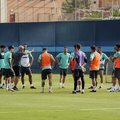 El Málaga visita el territorio del enérgico Ingo Volckmann
