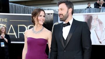 Tras la boda de Ben Affleck con Jennifer Lopez, una fuente revel¨® que Jennifer Garner est¨¢ ¡°encantada por deshacerse¡± de su exesposo.