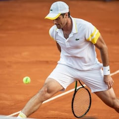 Andújar avanza en Buenos Aires; Carballés se despide