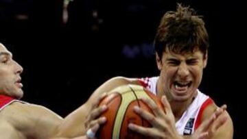 <b>POBRE ACTUACIÓN. </b>El bajo rendimiento del madridista Tomic ha lastrado a una gris Croacia.