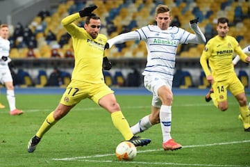 Illia Zabarnyi, sin embargo, es el jugador más joven de la plantilla con tan solo 19 años. Juega como defensa central y es canterano del club ucraniano.