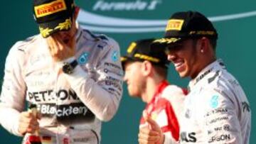 EL PODIO. Rosberg (2º), Vettel (3º) y Hamilton (1º) en Australia.