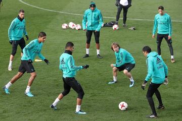 El entrenamiento del Madrid antes de volver a la Copa