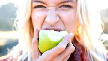 Creemos que comer manzanas basta para bajar de peso pero hay una variable clave que se nos pasa a muchos por alto